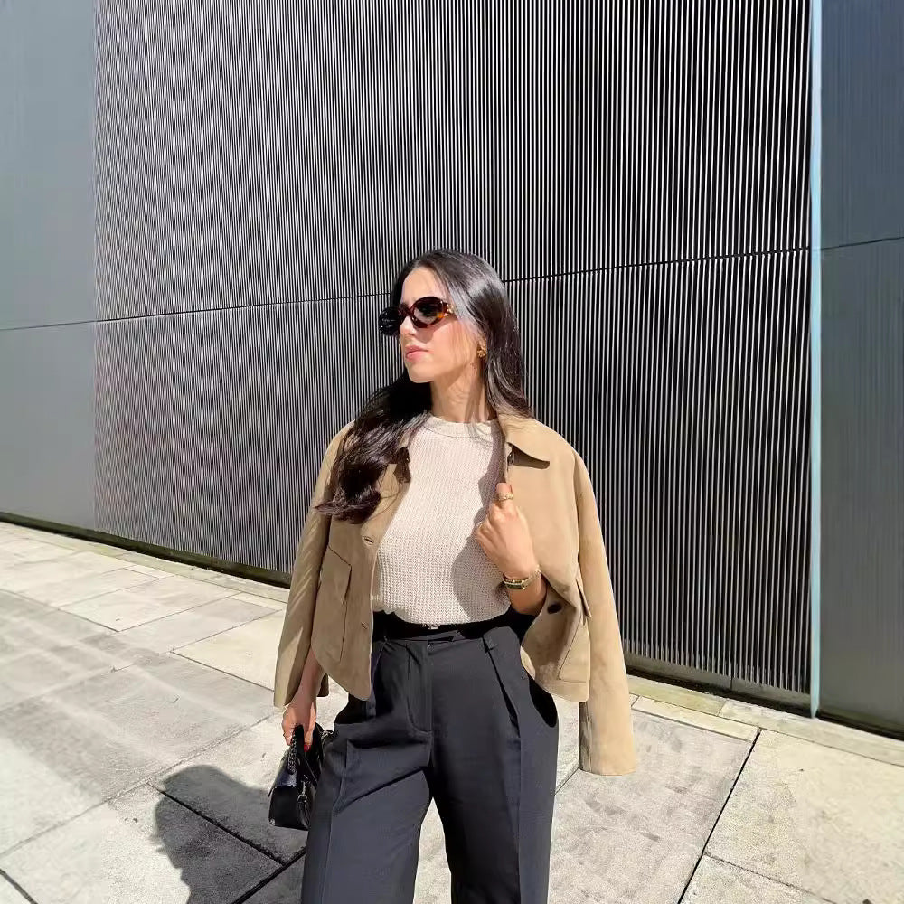 Veste Élégance Rétro à Revers – Style Polyvalent et Chic - Reflet Paris