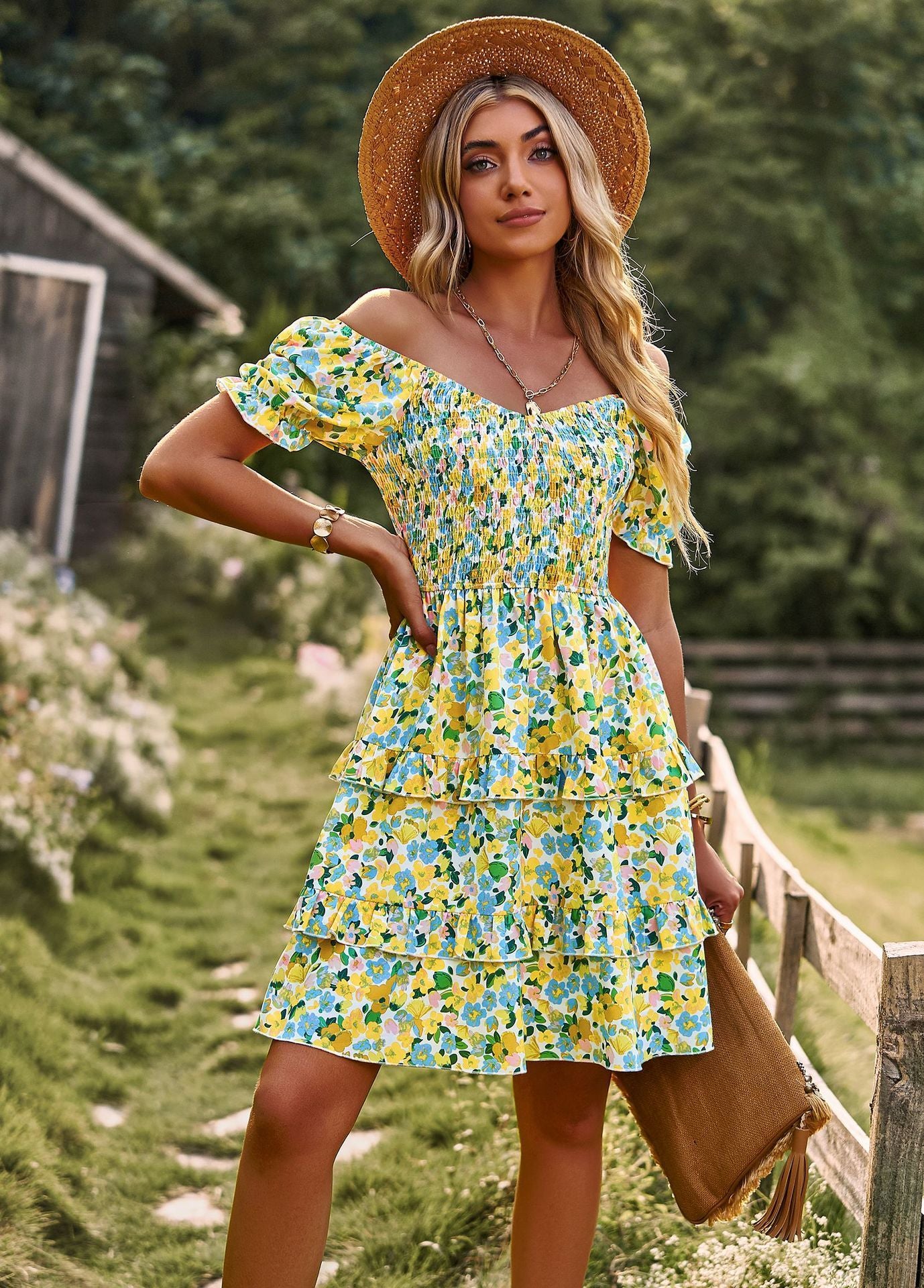 Robe d'Été Fleurie à Volants – Robe Mini Off Shoulder à Manches Courtes - Reflet Paris