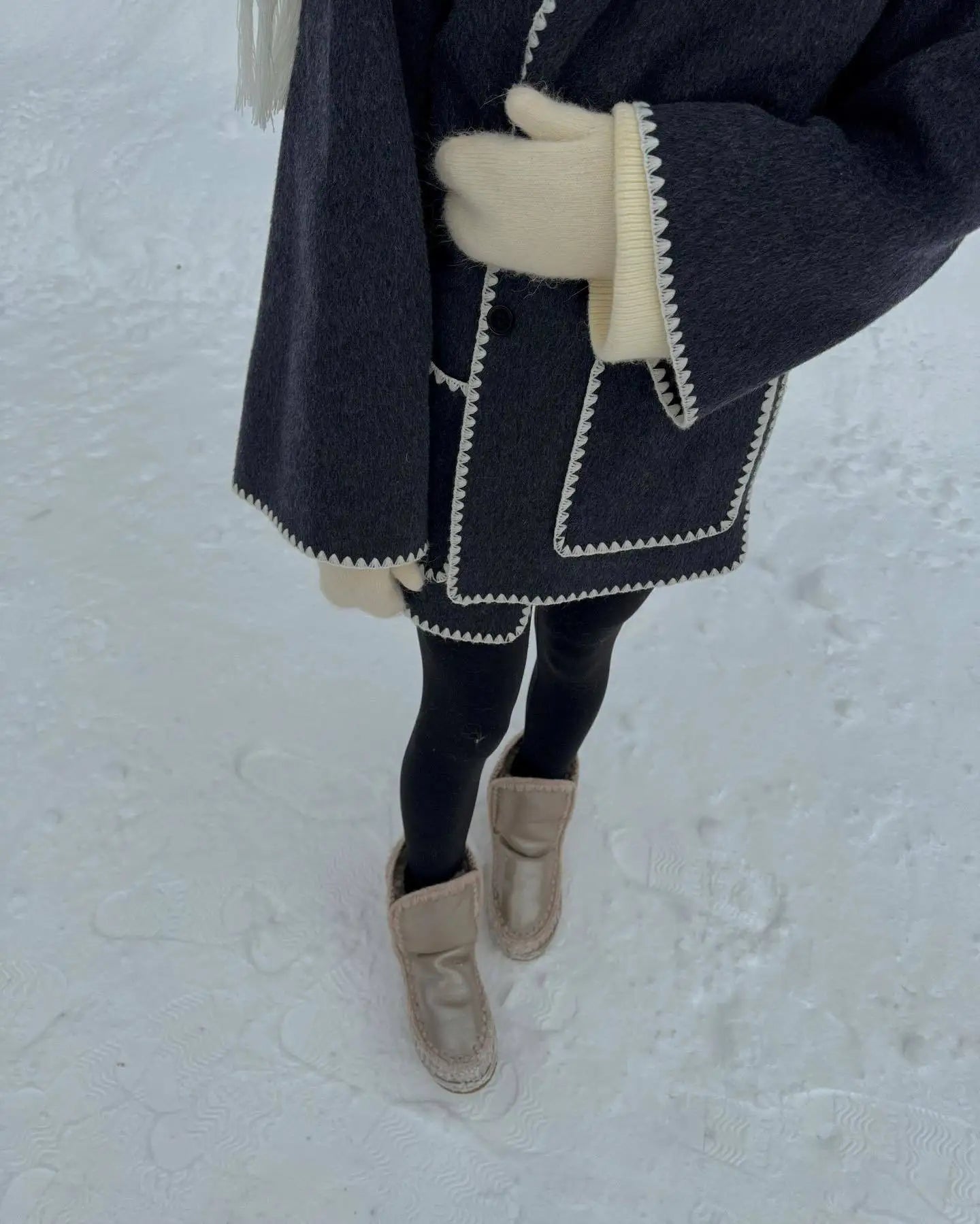Manteau Décontracté en Laine avec Col Écharpe – Élégance Tout en Confort - Reflet Paris