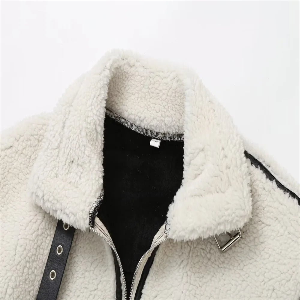 Veste en Fourrure Contrastée pour Femme – Élégance et Confort - Reflet Paris