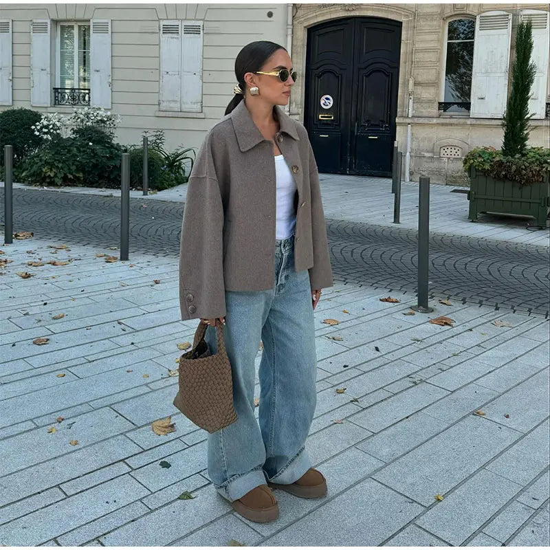 Veste en Laine à Col Revers – Élégance et Polyvalence - Reflet Paris