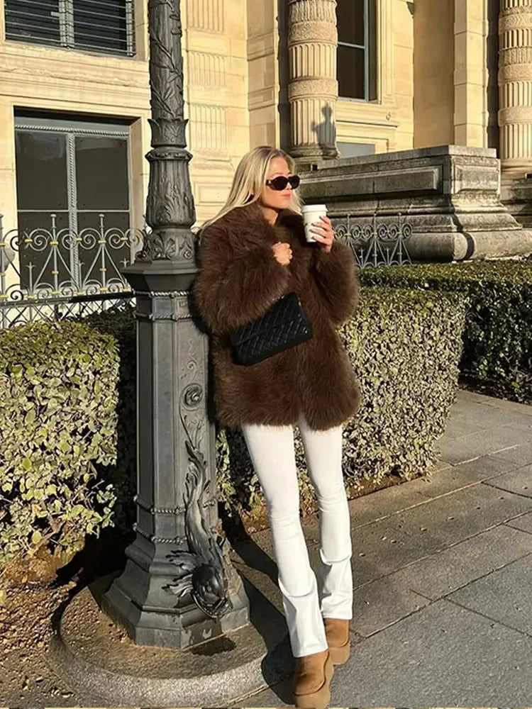 Manteau Long en Fausse Fourrure Marron – Style Chic et Chaud pour l’Hiver - Reflet Paris