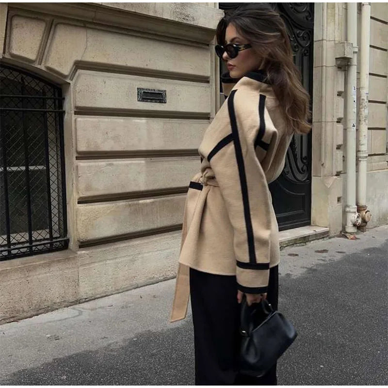 Manteau en Laine Contrastée pour Femme – Élégance et Confort - Reflet Paris