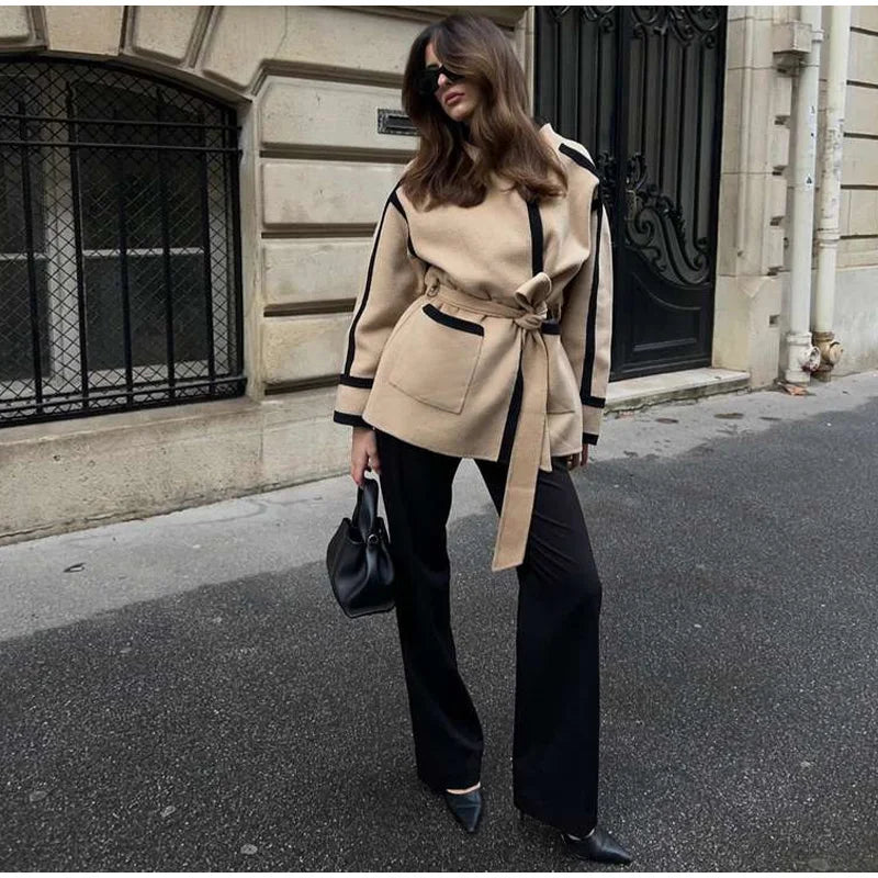 Manteau en Laine Contrastée pour Femme – Élégance et Confort - Reflet Paris