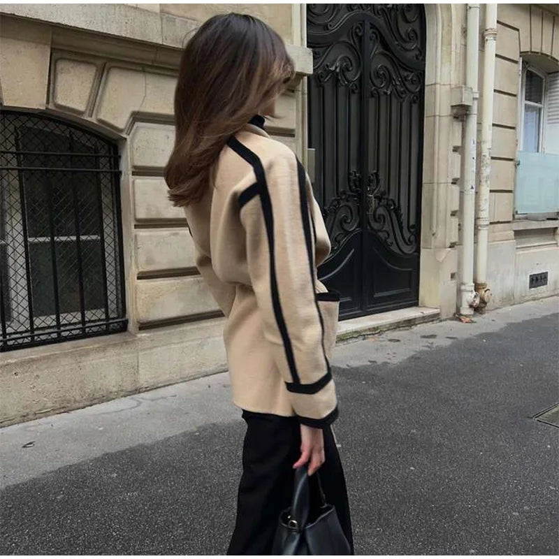Manteau en Laine Contrastée pour Femme – Élégance et Confort - Reflet Paris