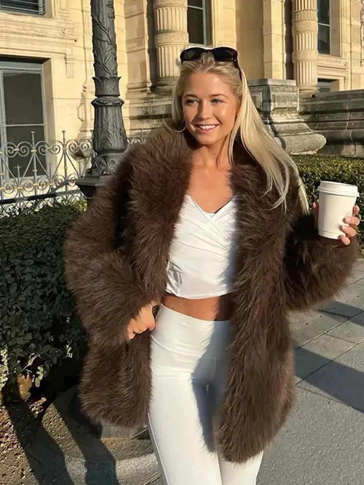 Manteau Long en Fausse Fourrure Marron – Style Chic et Chaud pour l’Hiver - Reflet Paris