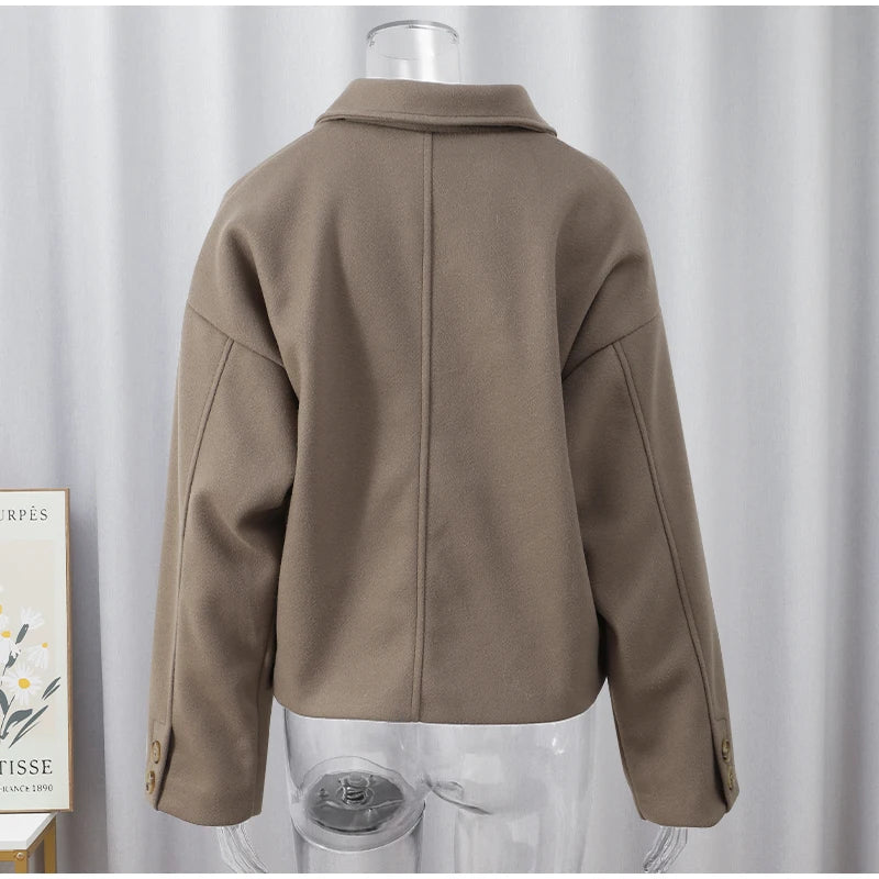 Veste en Laine à Col Revers – Élégance et Polyvalence - Reflet Paris