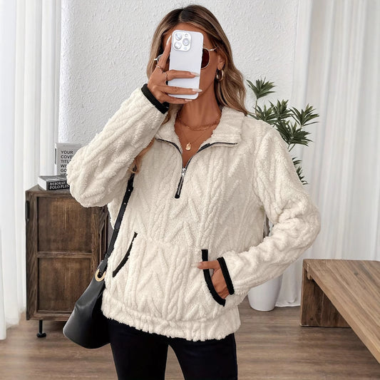 Elegant diamond-knit pullover for women. Soft, warm & timeless. Perfect for autumn and winter looks. Shop Diamond Grace™ at Reflet Paris.