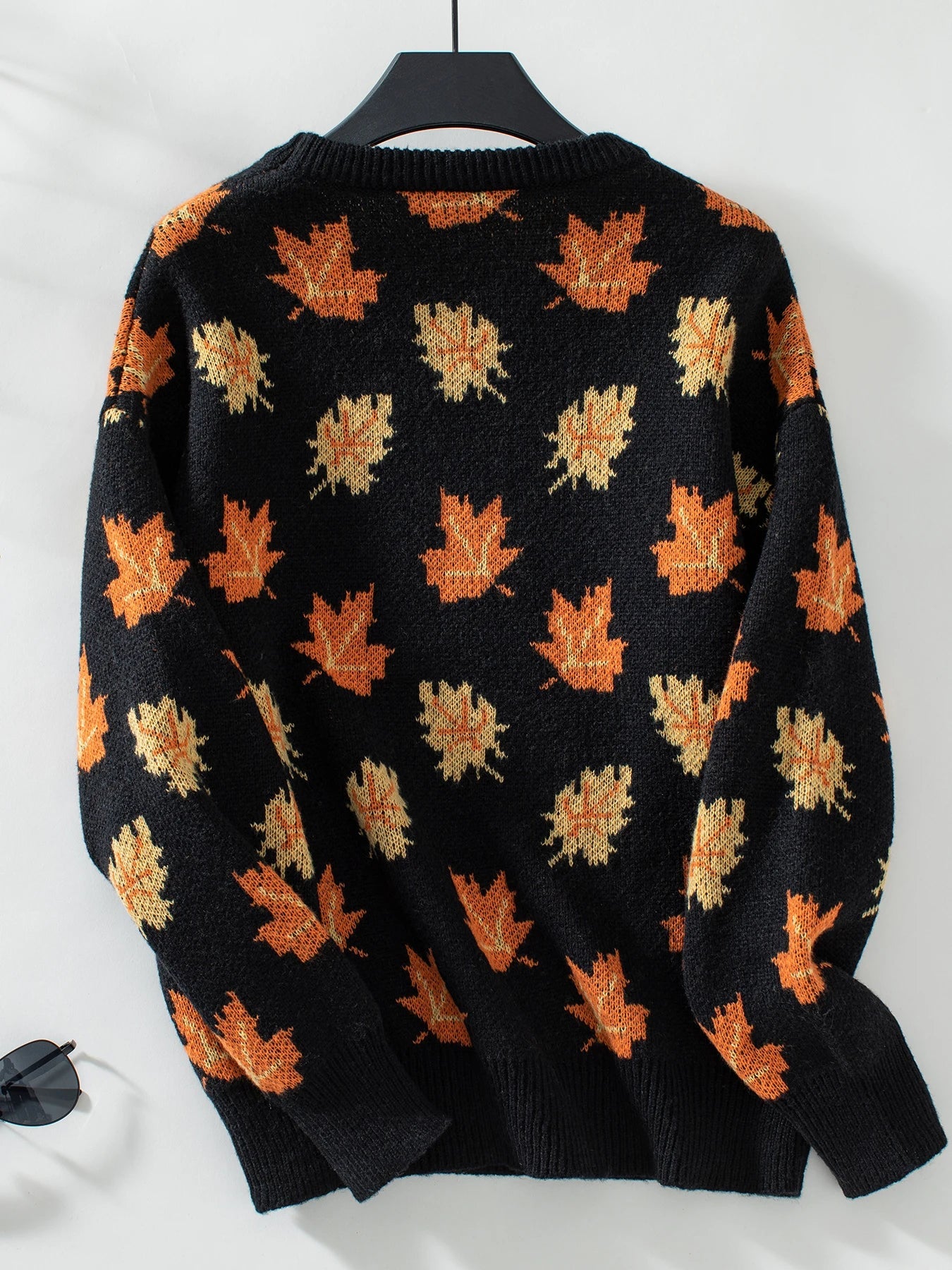 Pull en maille à motif feuille d'érable